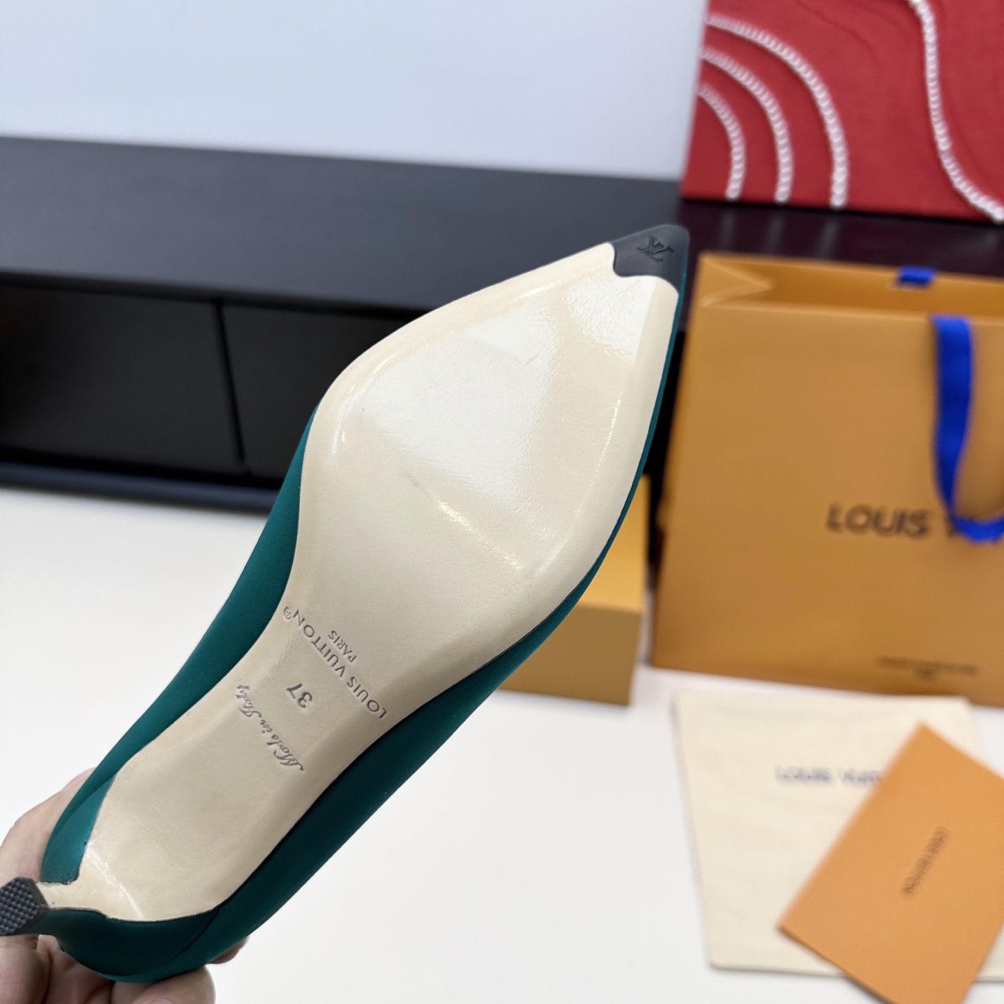 Women's high heels